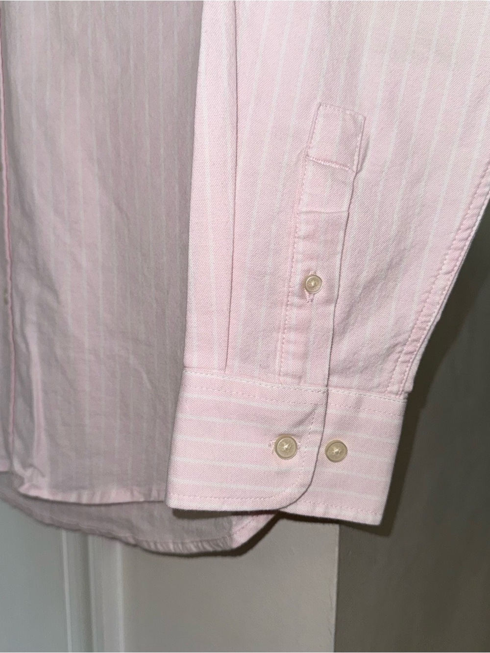 Free Assembly Oxford Shirt Pink Crystal Striped Button Down Cotton Spandex M NWT - Picture 7 of 16
